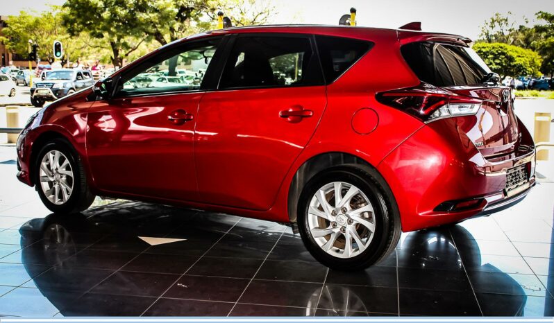 2018 Toyota Auris 1.6 XS full