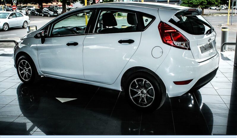 2017 Ford Fiesta 5-door 1.4 Ambiente full