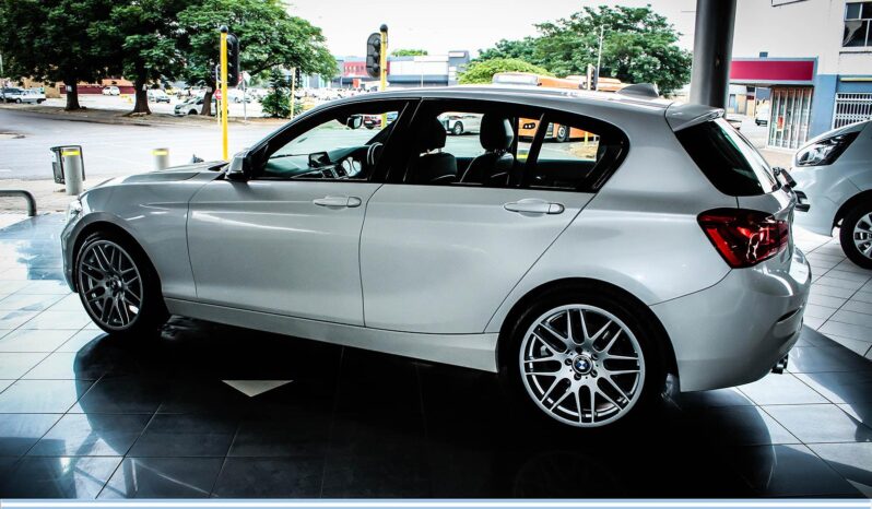 2018 BMW 1 Series 120i 5-Door Auto full