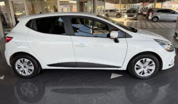 2020 Renault Clio 66kW Turbo Authentique full