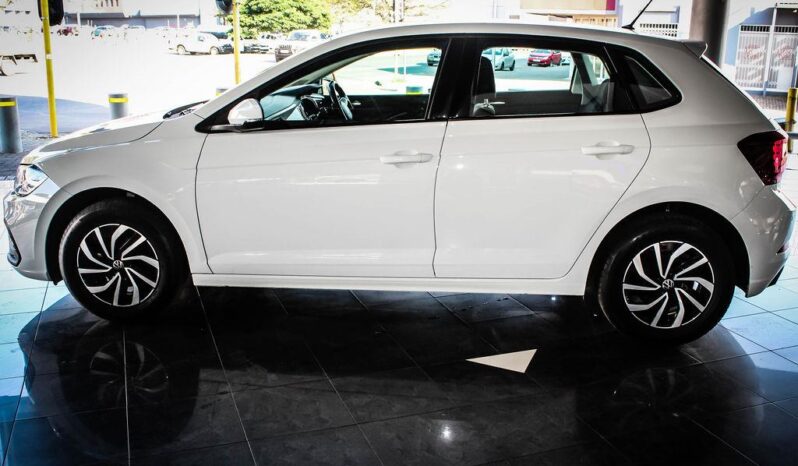2024 Volkswagen Polo Hatch 1.0TSI Life Manual full